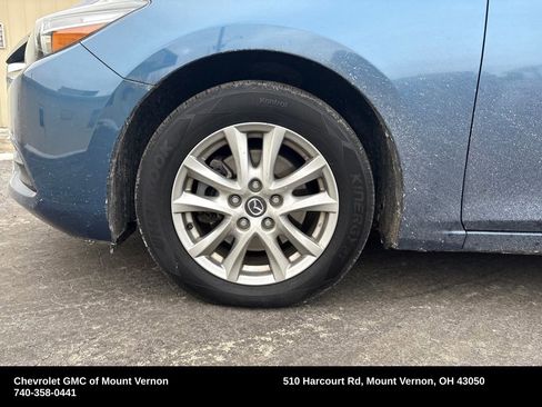 Used 2018 MAZDA MAZDA3 Sport w/ Preferred Equipment Package image 18