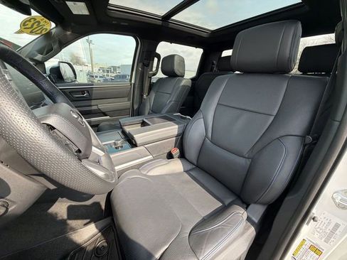 Used 2023 Toyota Tundra Platinum RWD image 13