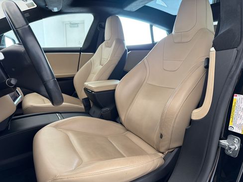 Used 2016 Tesla Model S 60D AWD/4WD image 5