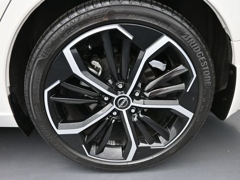 Used 2023 Nissan Altima 2.5 SR w/ SR Premium Package FWD image 25