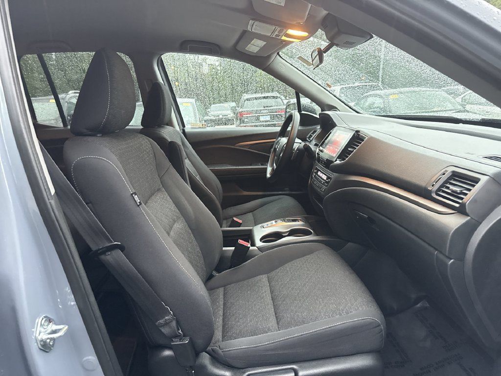 Used 2023 Honda Ridgeline Sport image 24