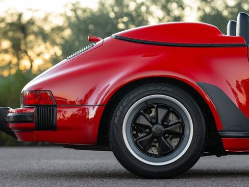 Used 1989 Porsche 911 Carrera image 25