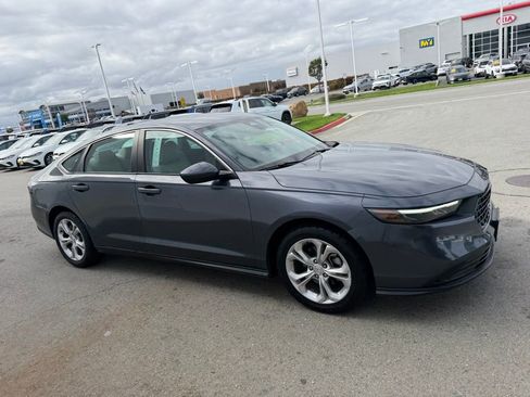 Used 2023 Honda Accord LX image 7