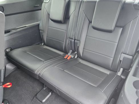 Certified 2023 Volkswagen Atlas SE FWD image 13
