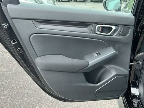 Used 2023 Honda Civic Sport image 21
