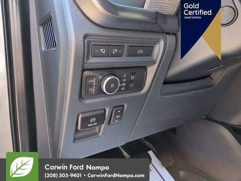 Certified 2022 Ford F150 Platinum w/ FX4 Off-Road Package AWD/4WD image 15
