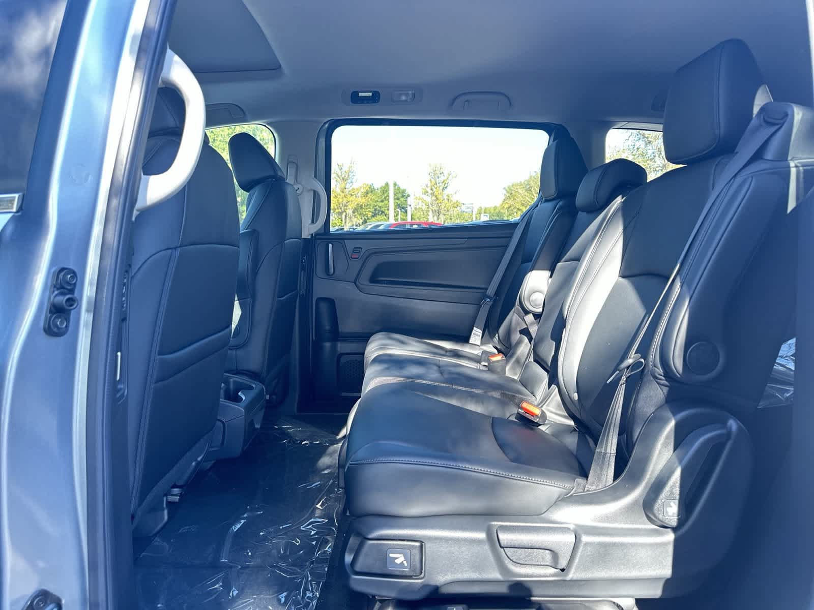 New 2027 Honda Odyssey EX-L image 15