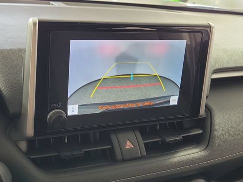Used 2025 Toyota RAV4 LE FWD image 29