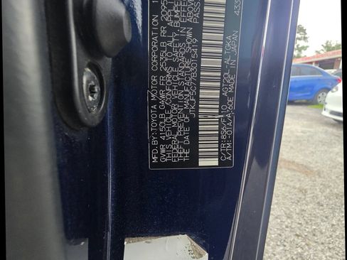 Used 2011 Scion tC FWD image 18