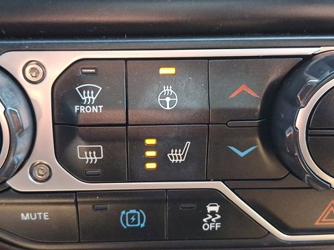 Used 2023 Jeep Wrangler Unlimited Rubicon 4xe w/ Cold Weather Group image 22