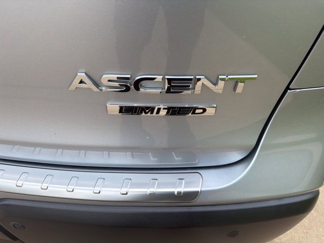 Used 2022 Subaru Ascent Limited w/ Technology Package AWD/4WD image 5