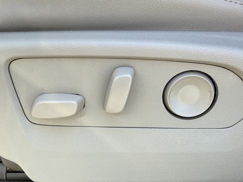 New 2026 Chevrolet Silverado 3500 LTZ w/ LTZ Premium Package AWD/4WD image 11