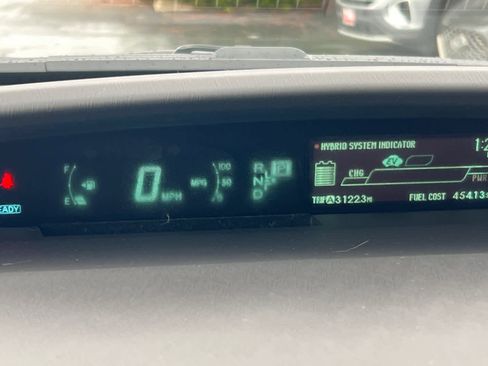 Used 2013 Toyota Prius Two image 26