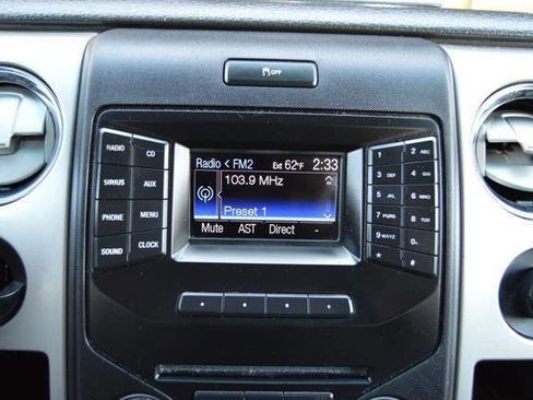 Used 2013 Ford F150 XLT w/ Mid Equipment Group image 24