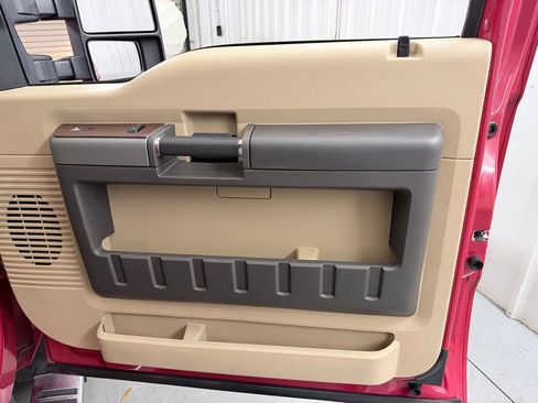 Used 2012 Ford F250 Lariat w/ Chrome Pkg image 33