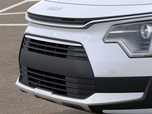 New 2026 Kia Niro LX image 12