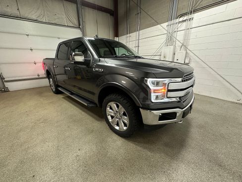 Certified 2020 Ford F150 Lariat w/ Equipment Group 502A Luxury image 3