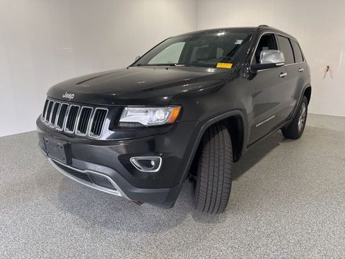 Used 2014 Jeep Grand Cherokee Limited w/ Luxury Group II AWD/4WD image 3