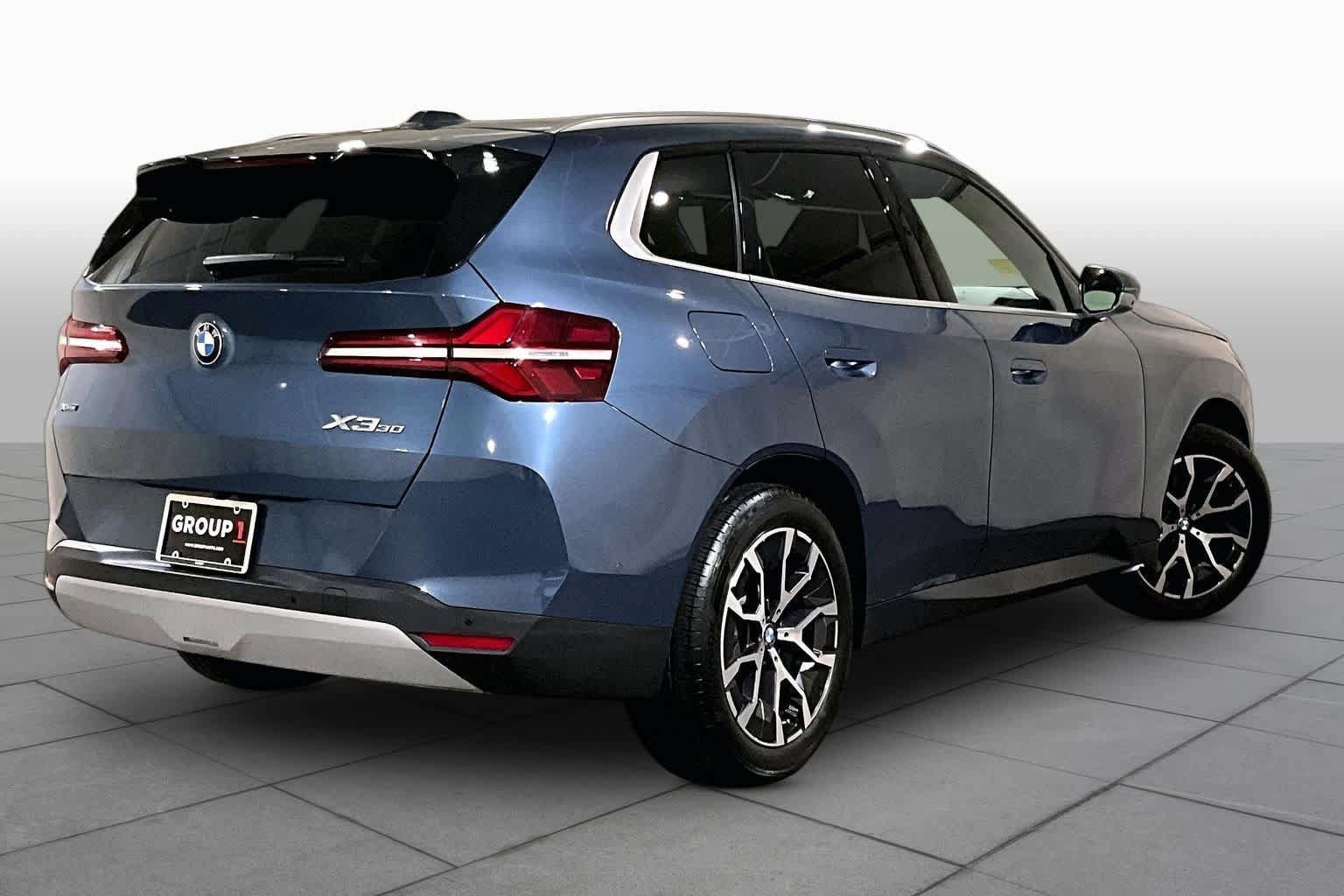 Used 2025 BMW X3 xDrive30i w/ Premium Package AWD/4WD image 12