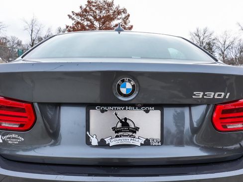 Used 2018 BMW 330i Sedan image 39