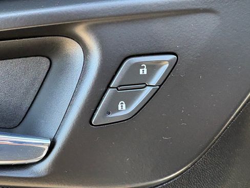 Used 2022 Chevrolet Malibu LS w/ LPO, Convenience Package 1 FWD image 17