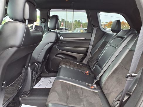 Used 2021 Jeep Grand Cherokee Laredo X image 23