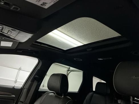 Certified 2024 Buick Enclave Avenir w/ Avenir Technology Package image 19