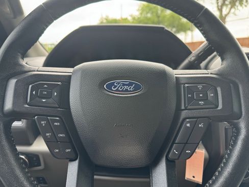 Used 2020 Ford F150 XLT w/ Equipment Group 302A Luxury AWD/4WD image 16