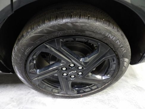 Used 2024 Chevrolet Equinox EV RS FWD image 31