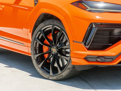 Used 2023 Lamborghini Urus S AWD/4WD image 31