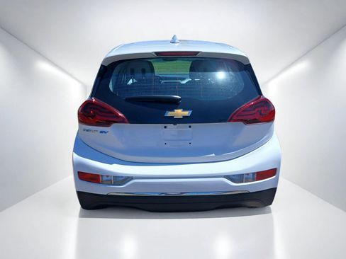 Used 2017 Chevrolet Bolt LT FWD image 6