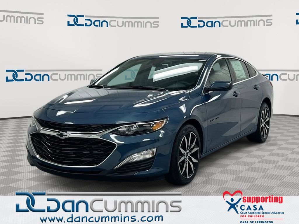 Used 2024 Chevrolet Malibu RS FWD image 1