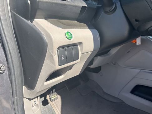 Used 2012 Honda CR-V EX-L image 6