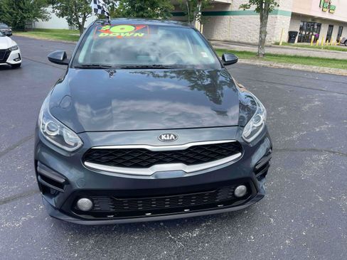 Used 2021 Kia Forte LXS FWD image 2