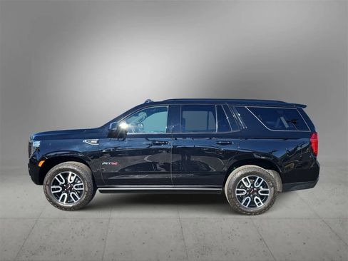Used 2024 GMC Yukon AT4 w/ Technology Package image 5