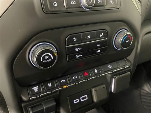 Certified 2025 Chevrolet Silverado 2500 Custom w/ Custom Value Package image 9