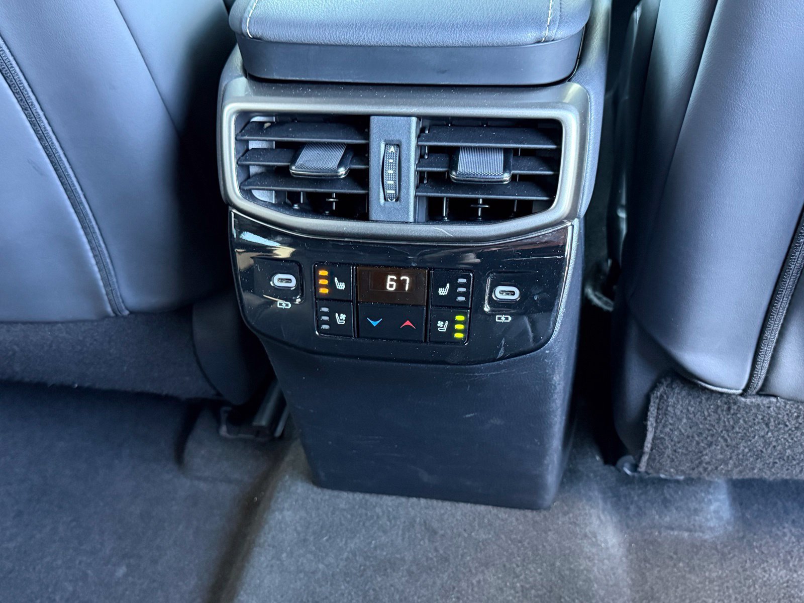 Used 2023 Lexus RX 500h F Sport AWD/4WD image 17