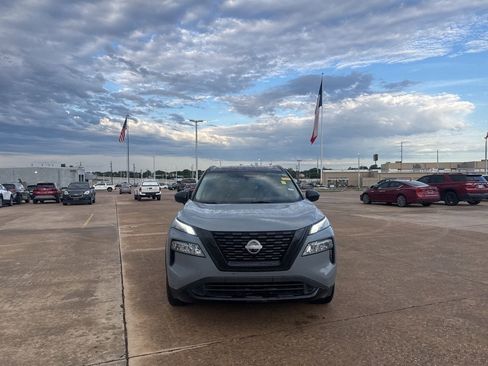 Certified 2023 Nissan Rogue S FWD image 5