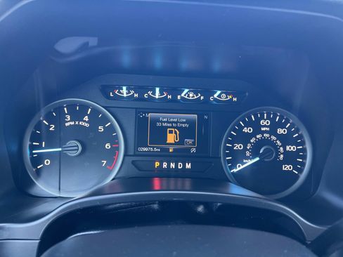 Used 2018 Ford F150 XLT w/ Equipment Group 302A Luxury image 11