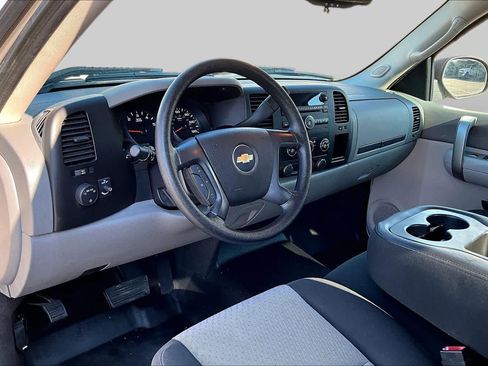 Used 2009 Chevrolet Silverado 1500 W/T w/ LS Package RWD image 17