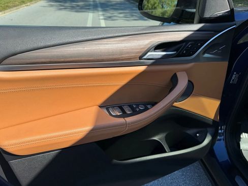 Used 2021 BMW X3 xDrive30e w/ Premium Package image 21