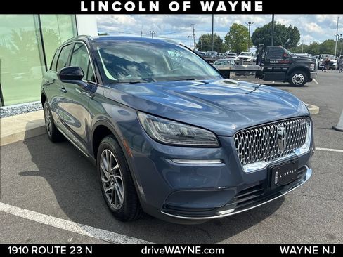 Certified 2022 Lincoln Corsair AWD w/ Equipment Group 101A image 10