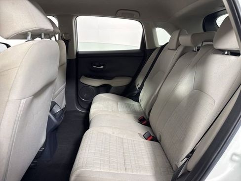 Used 2023 Honda HR-V LX image 13