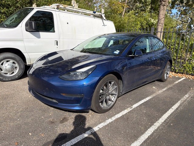 Used 2021 Tesla Model 3 Standard Range Plus RWD image 1
