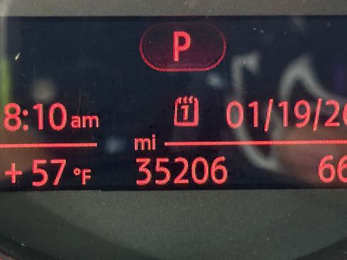 Used 2017 MINI Cooper 4-Door Hardtop image 19