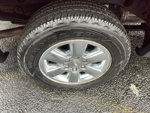 Used 2012 GMC Sierra 1500 SLE w/ Power Tech Package image 13