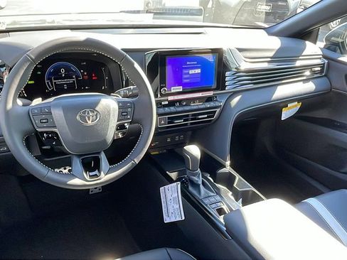 New 2026 Toyota Camry SE image 15