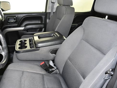 Used 2018 Chevrolet Silverado 1500 LT w/ All Star Edition AWD/4WD image 43