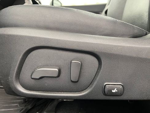 Used 2016 Subaru Forester 2.5i Limited w/ Rugged Package #2 image 13