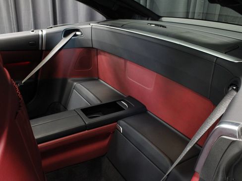 Used 2019 Mercedes-Benz SL 550 image 17